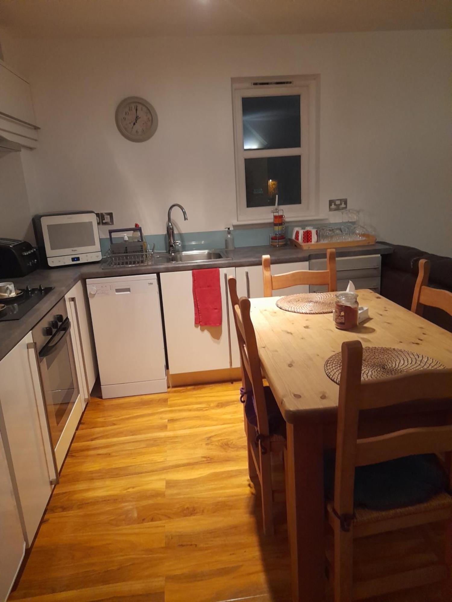Glastonbury Town Center-Entire Apartment 외부 사진