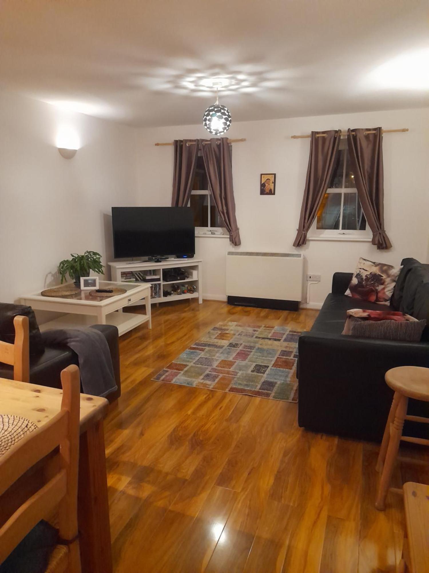 Glastonbury Town Center-Entire Apartment 외부 사진